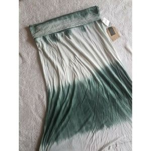 NWT Olive BillaBong Hi Low Skirt (A1C)